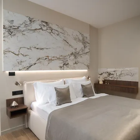 Amelie Luxury 2 4* Split